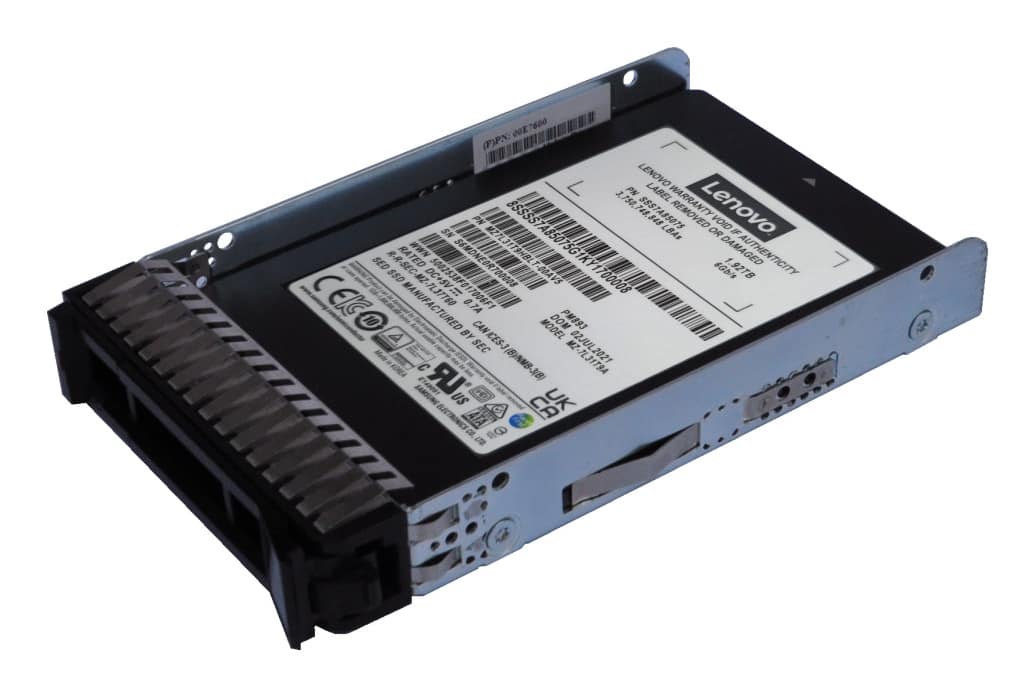 LENOVO - SSD - READ INTENSIVE - 3.84 TO - ÉCHANGEABLE À CHAUD - 2.5" - SATA 6GB/S